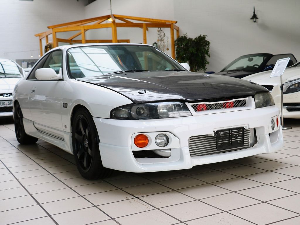 Nissan Skyline