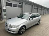 Mercedes-Benz Mercedes  w204 C220 Cdi - Mercedes-Benz C 220: W204 Cdi