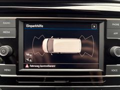 Fahrzeugabbildung Volkswagen T6.1 Multivan 2.0 TDI DSG - LED*APP*3xKlima*PDC!