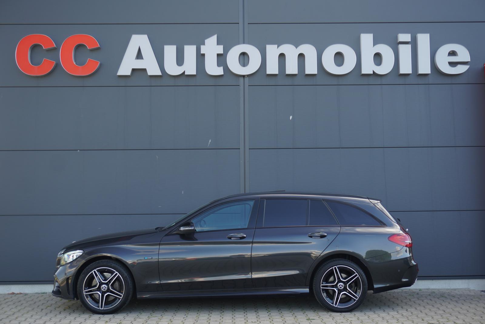 Mercedes-Benz C 300 de AMG Line/Widescreen/Pano/Multibeam/DAB/
