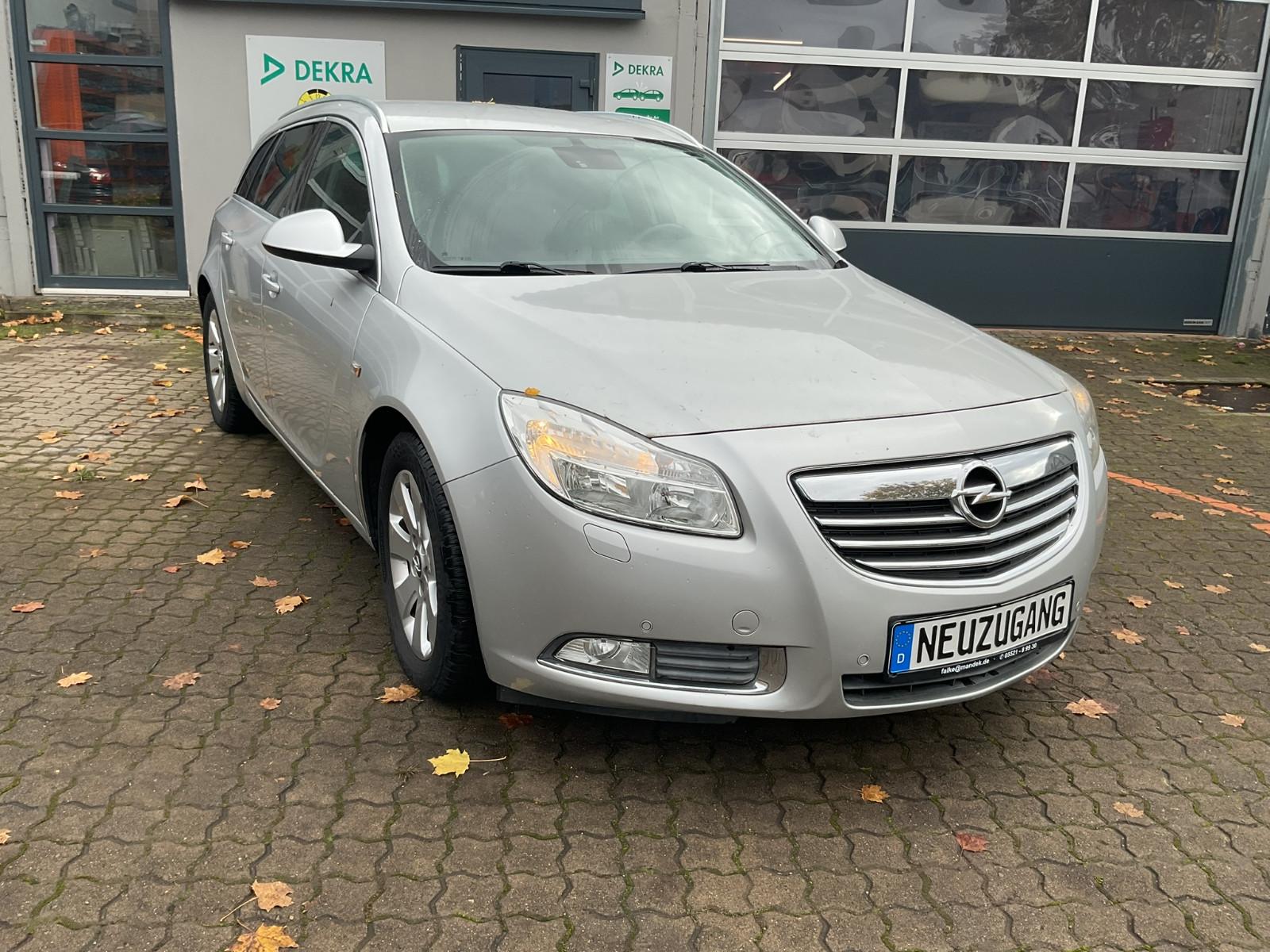 Opel Insignia A Sports Tourer Design Edition