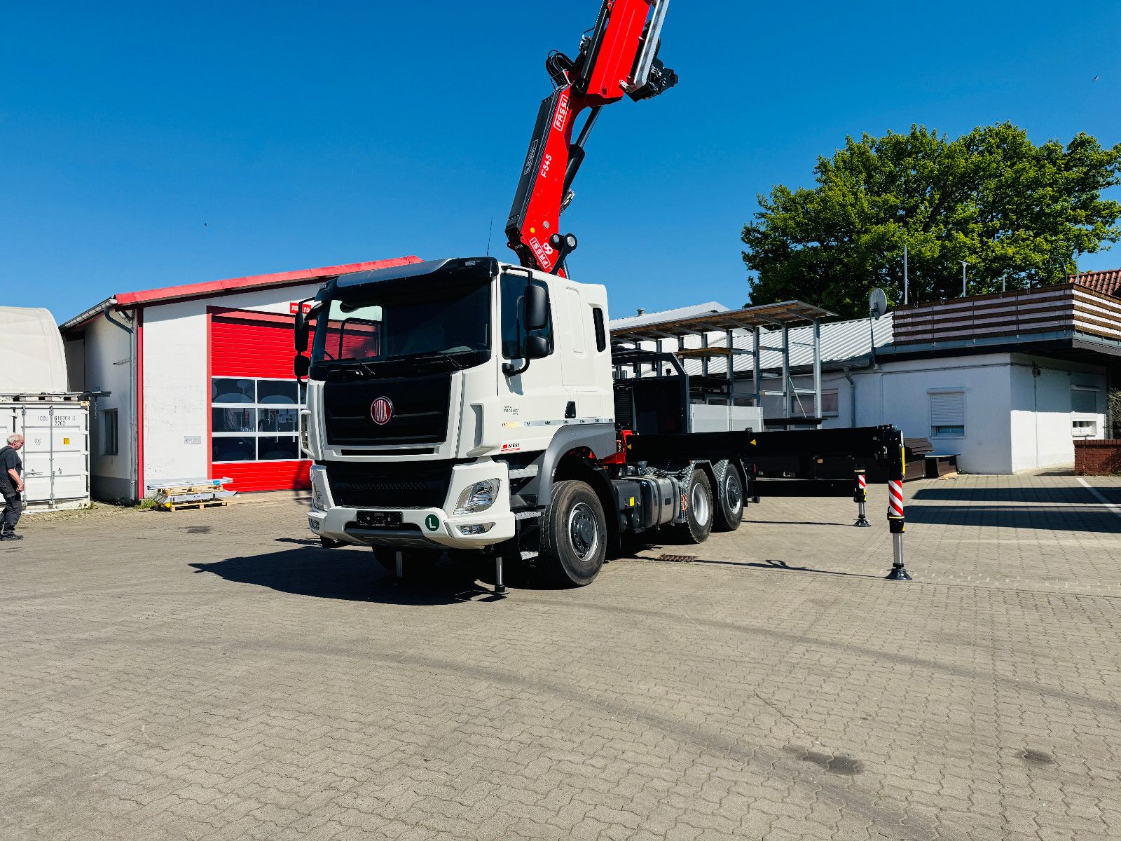 Fahrzeugabbildung Tatra 6x6x6 Phoenix Fassi F545RA.2.27 L214 V20