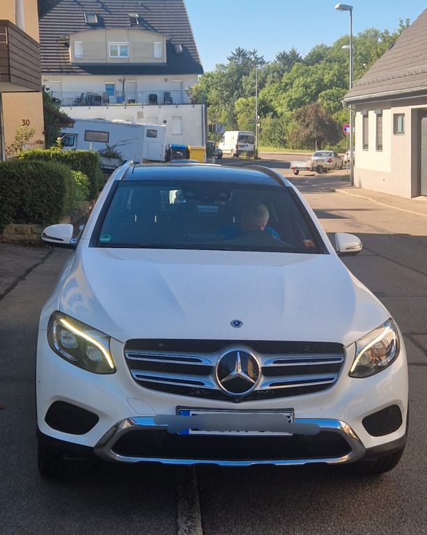 Image of Mercedes-Benz GLC 350