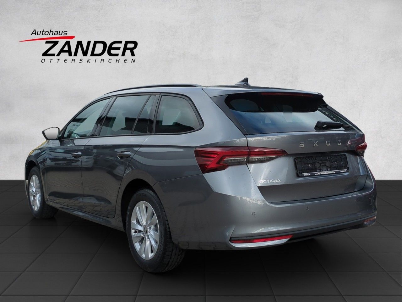 Fahrzeugabbildung SKODA Octavia Combi Selection TDI DSG,AHK