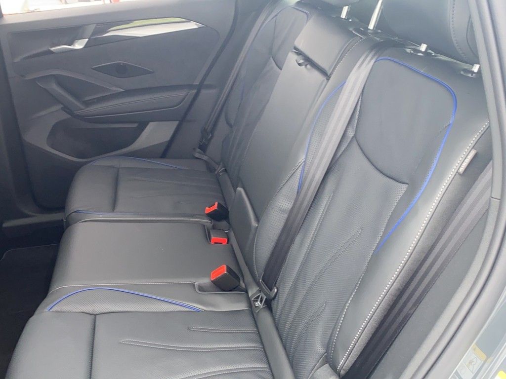 Volkswagen Tiguan - Bild 9