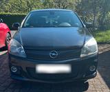 Opel Astra H OPC (Zahnriemen neu) - Opel Astra aus 2006: Opc
