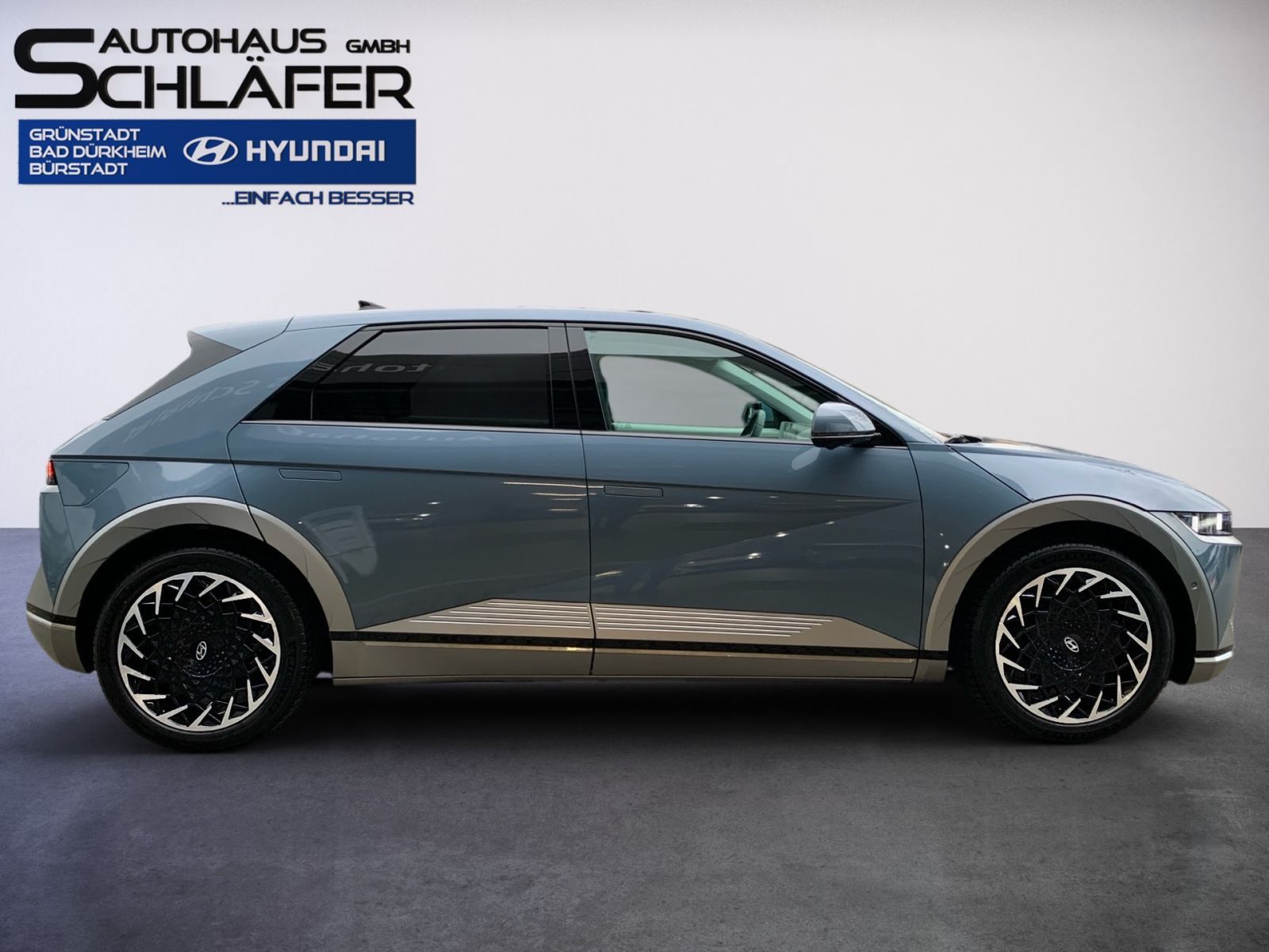 Fahrzeugabbildung Hyundai IONIQ 5 Techniq Elektro 77,4 kWh AHK