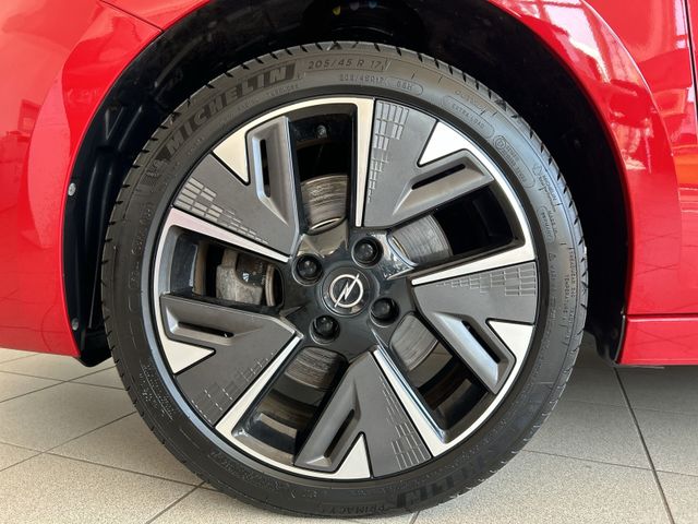 Corsa F e GS Line