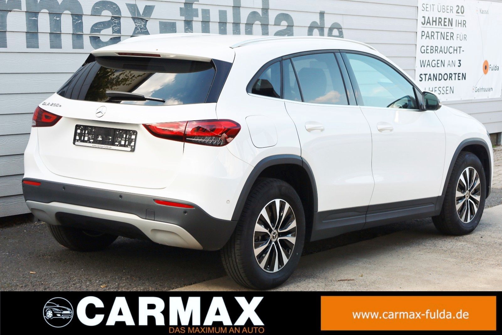 Fahrzeugabbildung Mercedes-Benz GLA 250 e Style,TLeder,Navi,LED,Kamer,CarPlay+WR