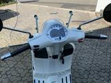 Vespa GTS 300 Super i.e. mit Topcase - VESPA ROLLER