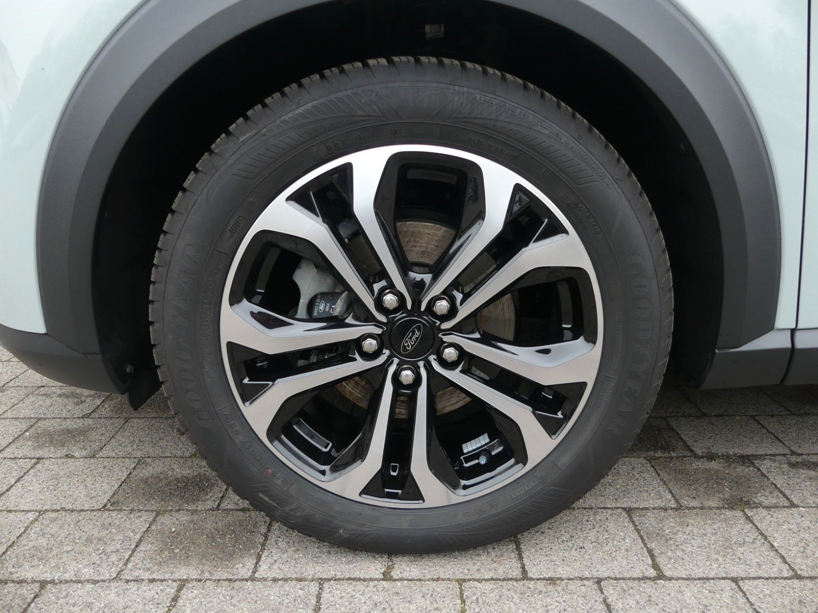 Fahrzeugabbildung Ford Puma Titanium*360° Kamera*ACC*BLIS
