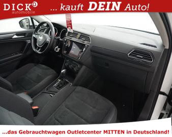 Volkswagen Tiguan - 12