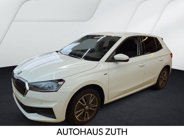 Skoda Fabia Tour TSI SHZ/RFK/PDC/Navi/APP