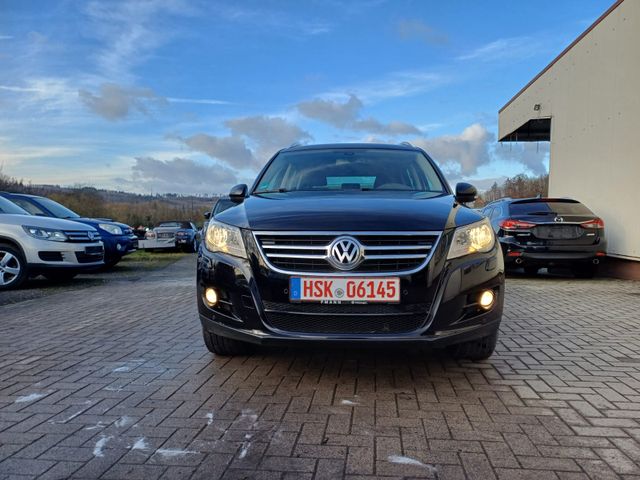 Volkswagen Tiguan Team 4Motion SHZ,TEMP KLIMAAUTOMATIK.PDC