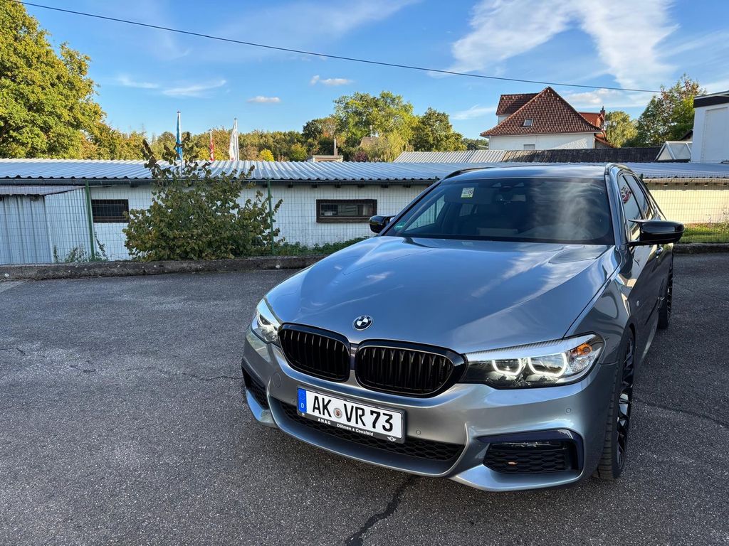 Image of BMW 540