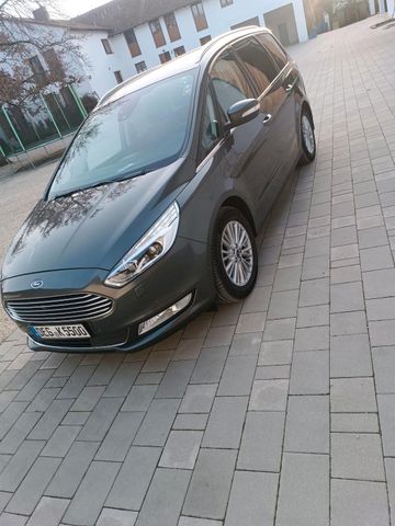 Ford Galaxy, Vollausstattung, behinderteng...