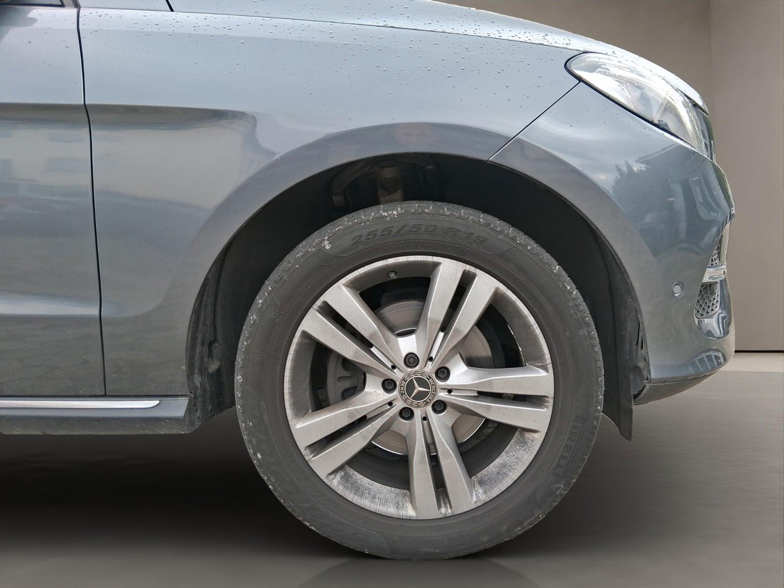 Mercedes-Benz GLE 350d 4Matic*LEDER*NAVI*