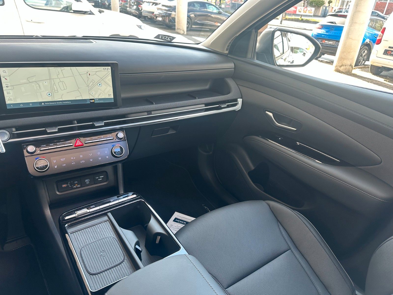 Fahrzeugabbildung Hyundai Prime Hybrid Panorama/Navi/Leder!