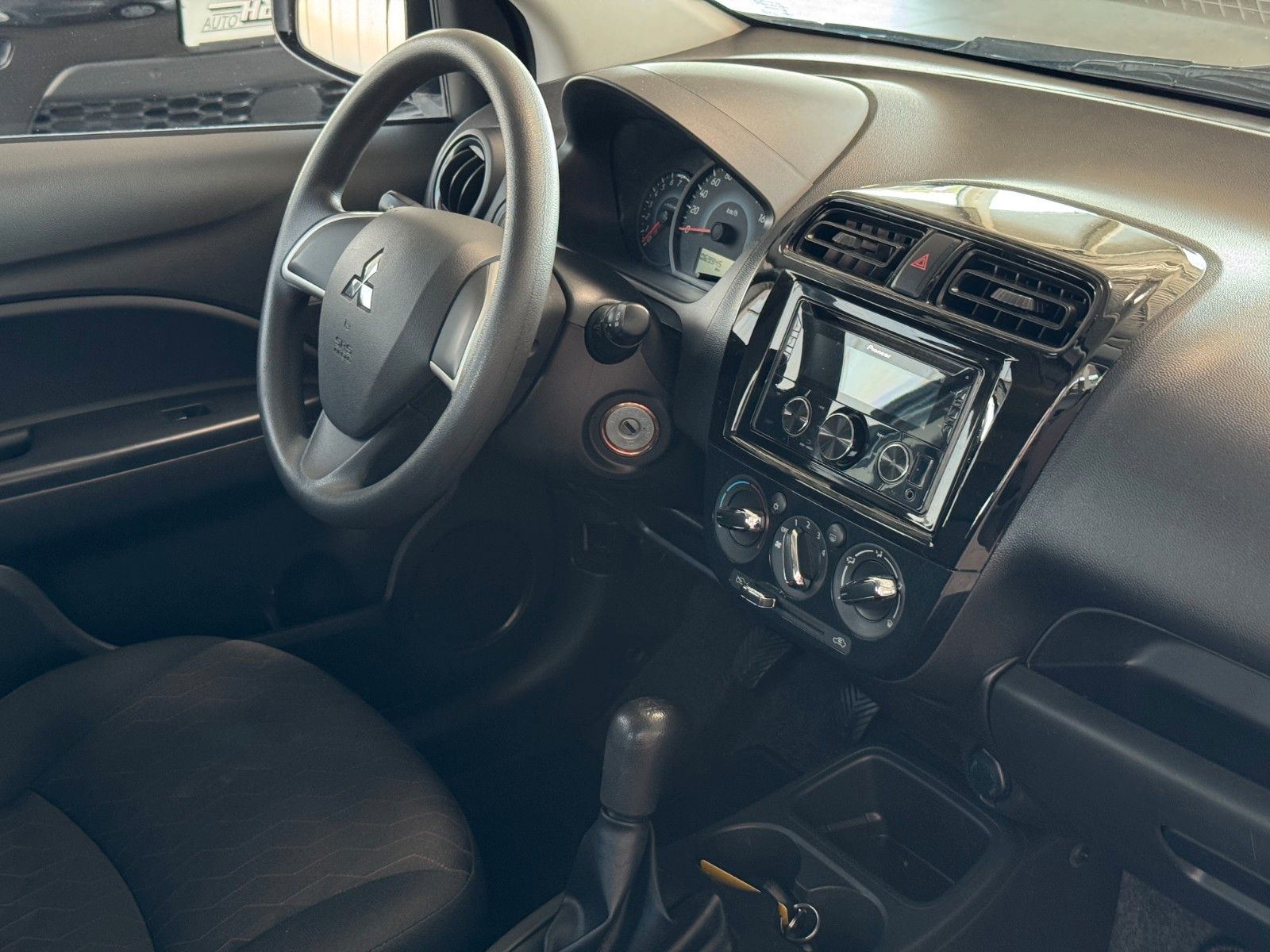 Fahrzeugabbildung Mitsubishi Space Star 1.2 Spirit  "Ganzjahresreifen Klima"