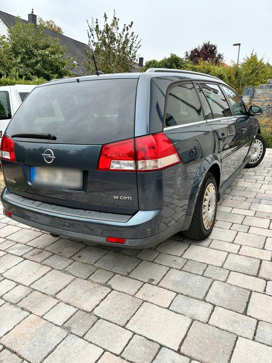Opel Vectra 2007 — engine 116 HP (85kW)
