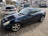 Mercedes-Benz SLK 200 Aut. Airscarf Leder Klima Navi PDC Xenon - Mercedes-Benz SLK-Class: Blau