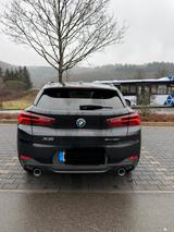 BMW X2 sDrive20i M Sport AHK Panorama LED - BMW X2 von privat