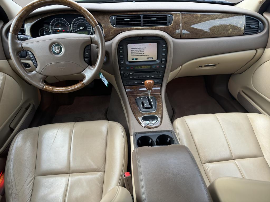 Jaguar S-Type
