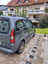 Peugeot peugeot partner - Peugeot Partner aus 2014