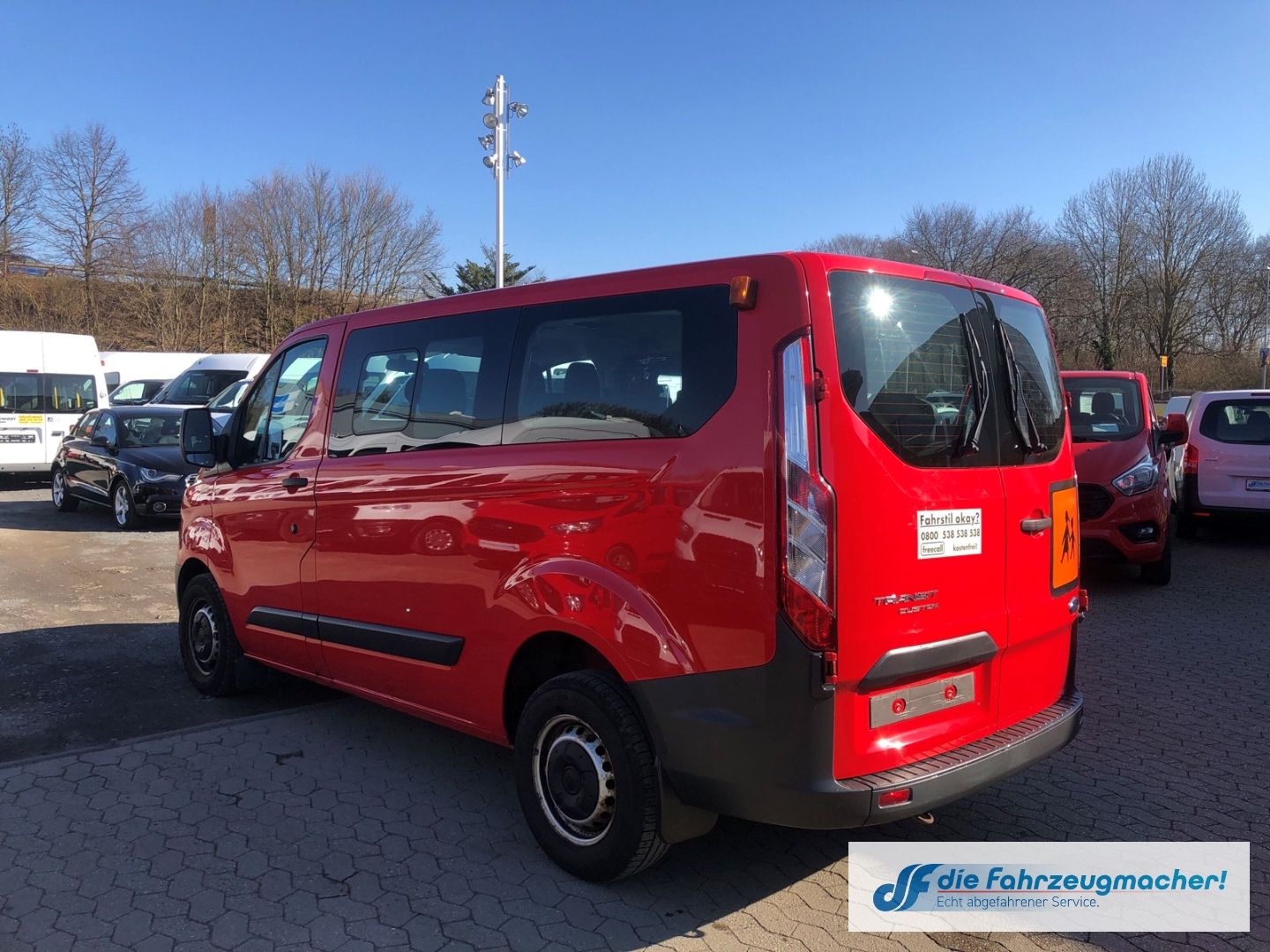 Fahrzeugabbildung Ford Transit Custom Kombi 300 L1 2.2 TDCi *2379 *KLIM