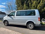 Volkswagen VW T5 2.5 TDI | 9 Sitzplätze - VW T5 Shuttle Gebrauchtwagen
