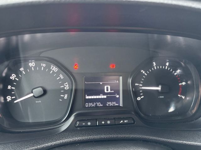 Vivaro 2.0 D Cargo 4x4 L Selection