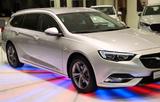 Opel Insignia Sports Tourer Dynamic*ALU*LEDER*NAVI* - Opel Insignia Dynamic mit Diesel-Antrieb