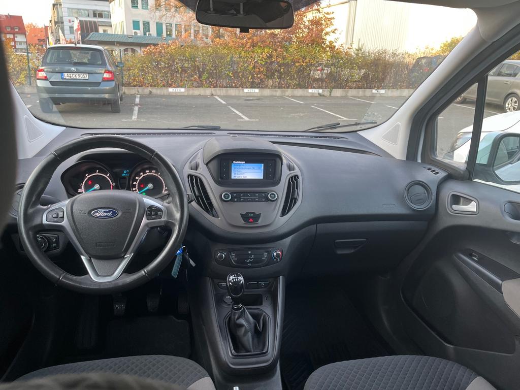 Ford Tourneo Courier