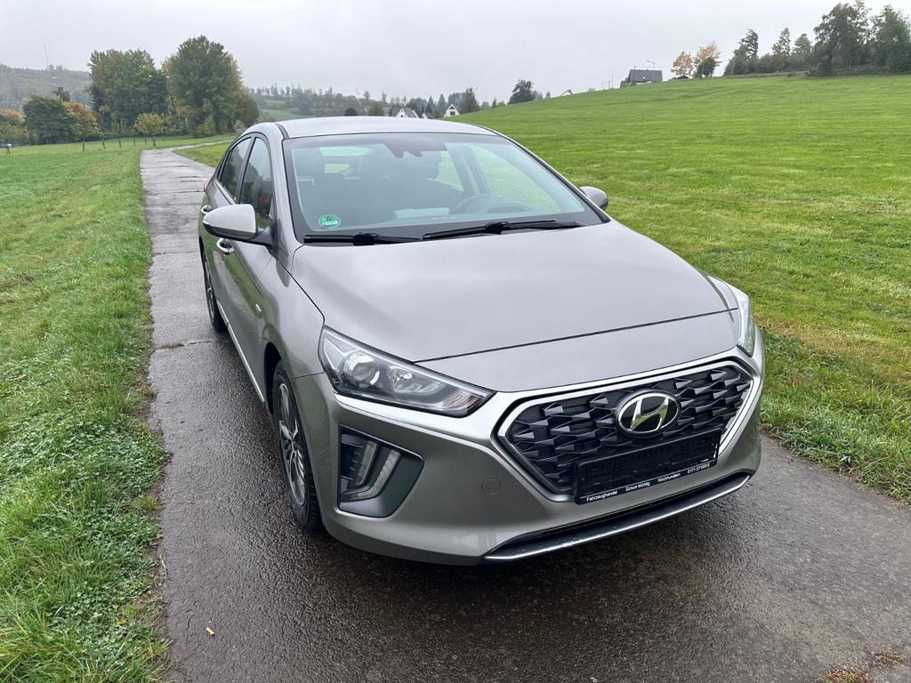 Hyundai IONIQ