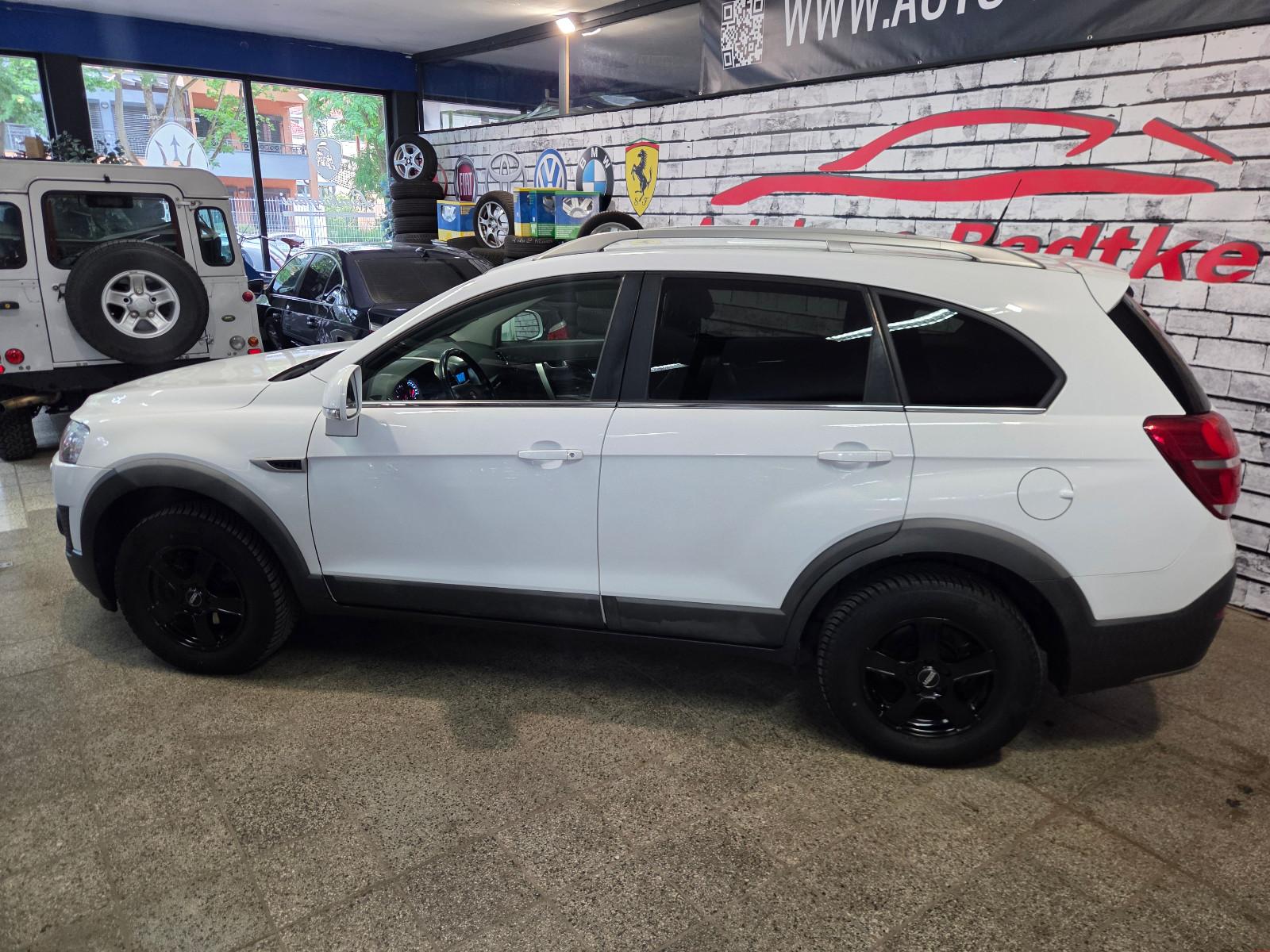 Chevrolet Captiva 2.4 LT+ 4WD 7-Sitzer *Tüv & Service NEU*