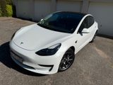 Tesla Model 3 Hinterradantrieb RWD  - Tesla Gebrauchtwagen Hamburg