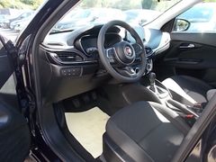 Fahrzeugabbildung Fiat Tipo Kombi Life 1.0