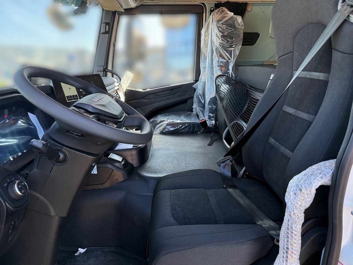 Fahrzeugabbildung Iveco X-WAY Trattor AT 440X46T/P HR ON+
