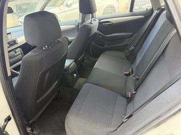 BMW X1 - 10