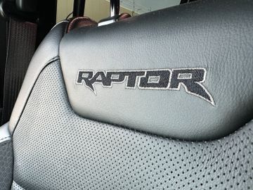 Ford F150 Raptor - LuxuryPaket, Glasdach, Performance
