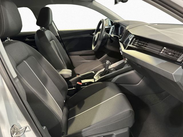 A1 Sportback 30TFSI S LINE LED+OPTIK+MMI NAV+VCP