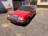 Mercedes-Benz Mercedes E-Klasse W124 S124 220TE T-Modell - Mercedes-Benz 220: Te