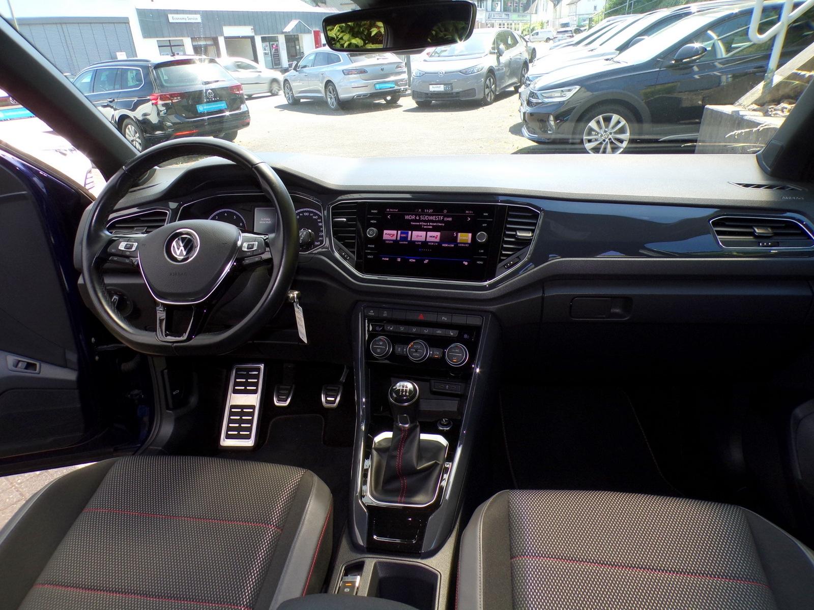 Volkswagen T-Roc 1.5 TSI SPORT / NAVI+AHK+STANDHZG, миниатюра 13