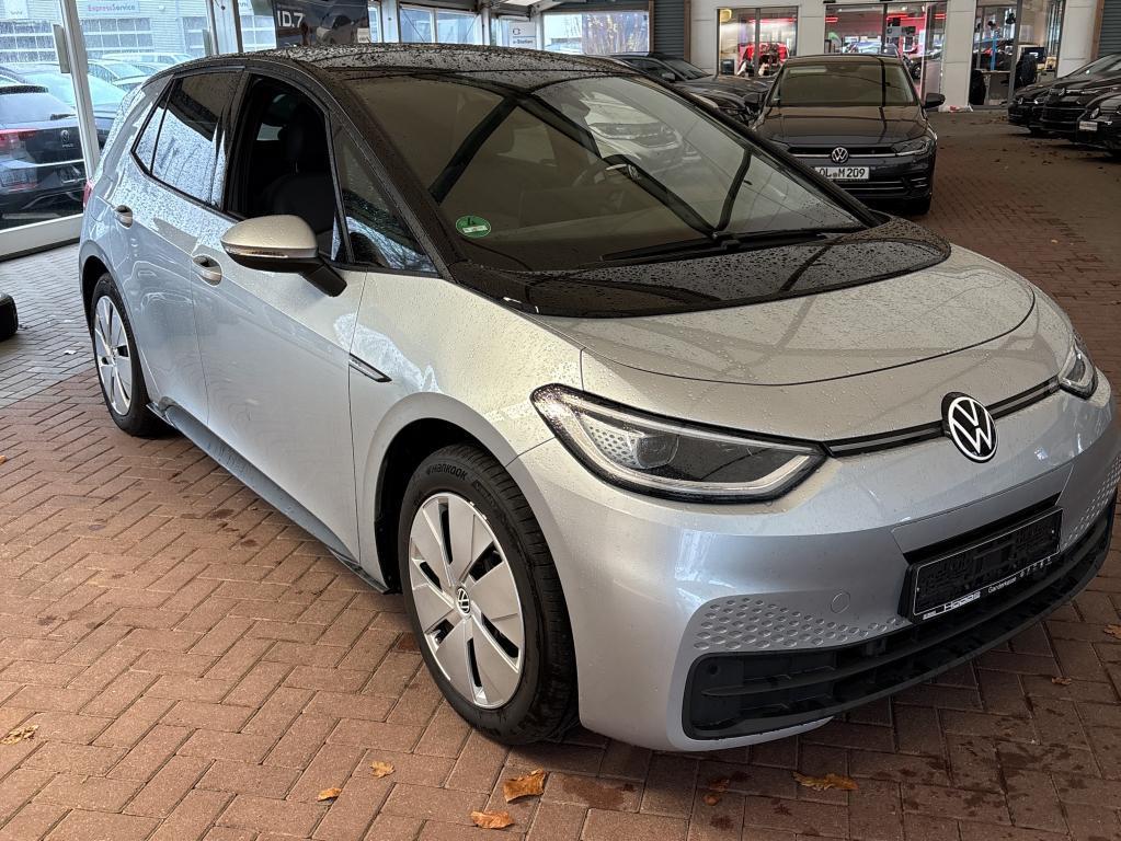 Volkswagen ID.3 Pro Performance 150 kW MATRIX ACC NAVI APP