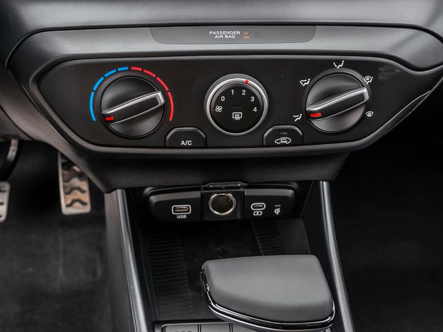 Hyundai Bayon 1.0 Trend 2WD Kamera Navi Spurhalteassi.