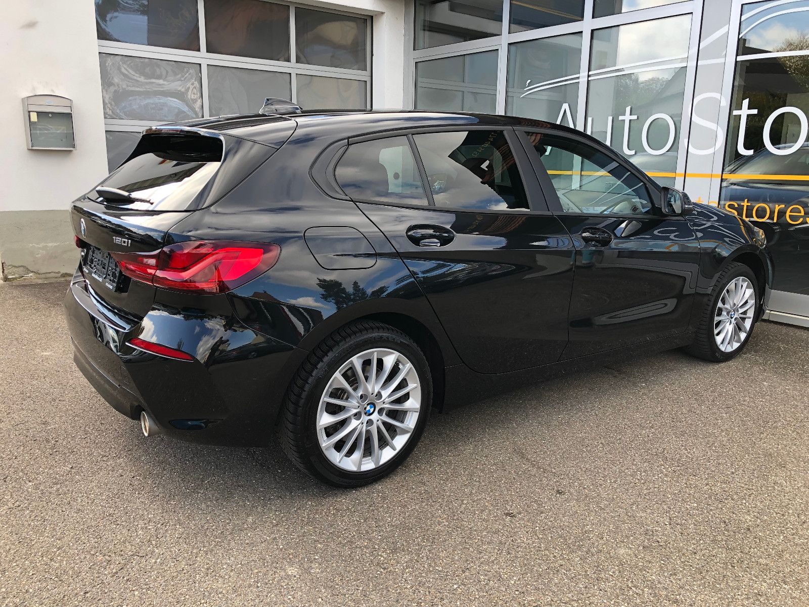 BMW 120i Steptronic Advantage *LED*PANO*CAM*AHK* foto 6