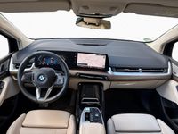 BMW 218 Active Tourer - Vorschau Bild 14
