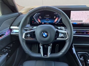 BMW 740 - 12
