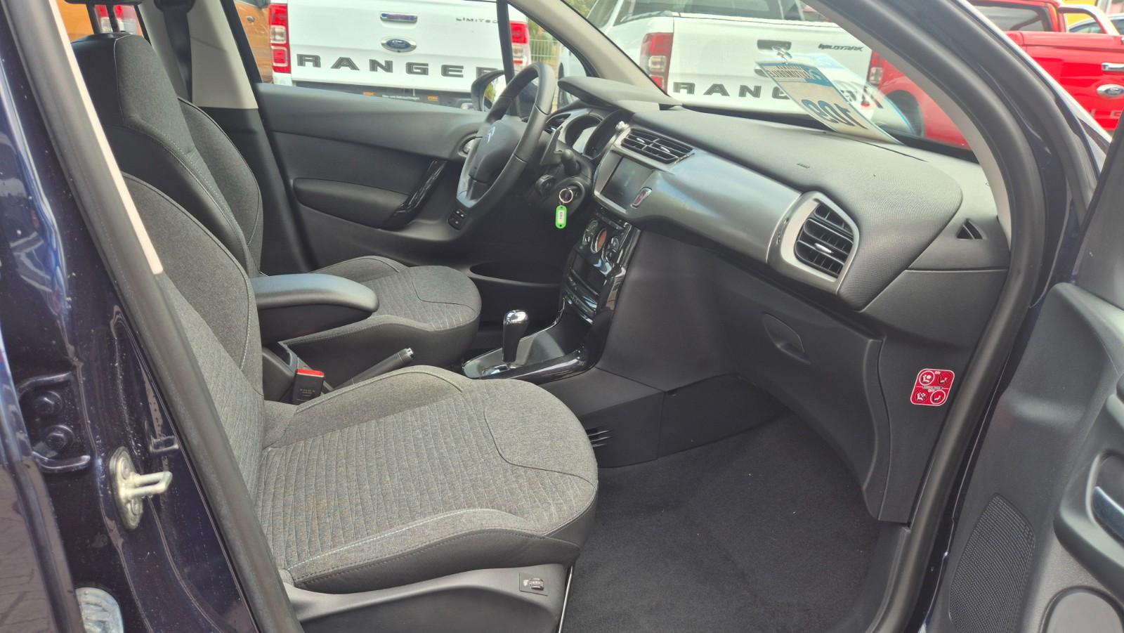 Citroën C3 Selection*AUTOMATIK*AHK*EURO6*