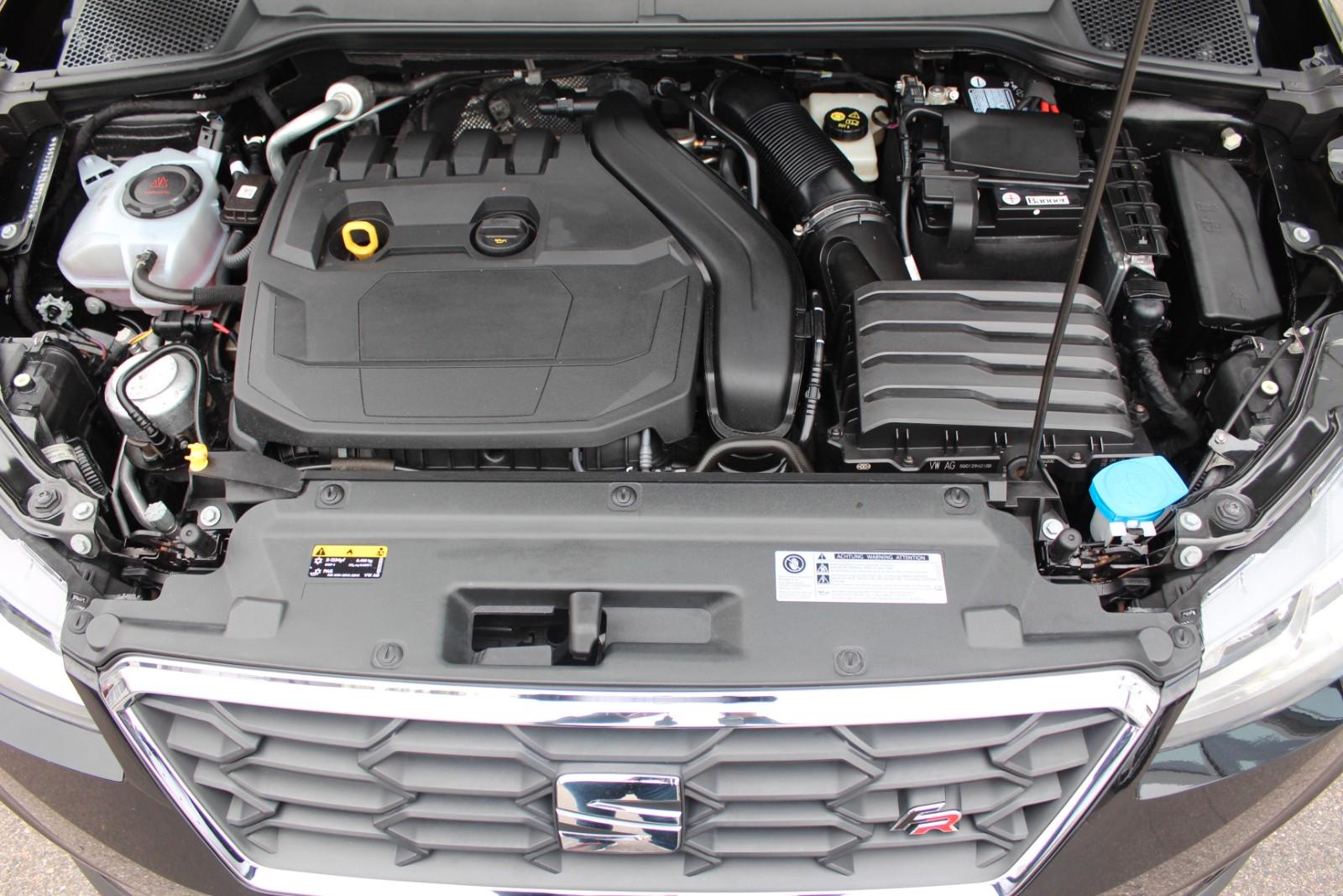 Seat Arona FR/Sportpaket/AHK/SHZ/PDC Kamera Garantie